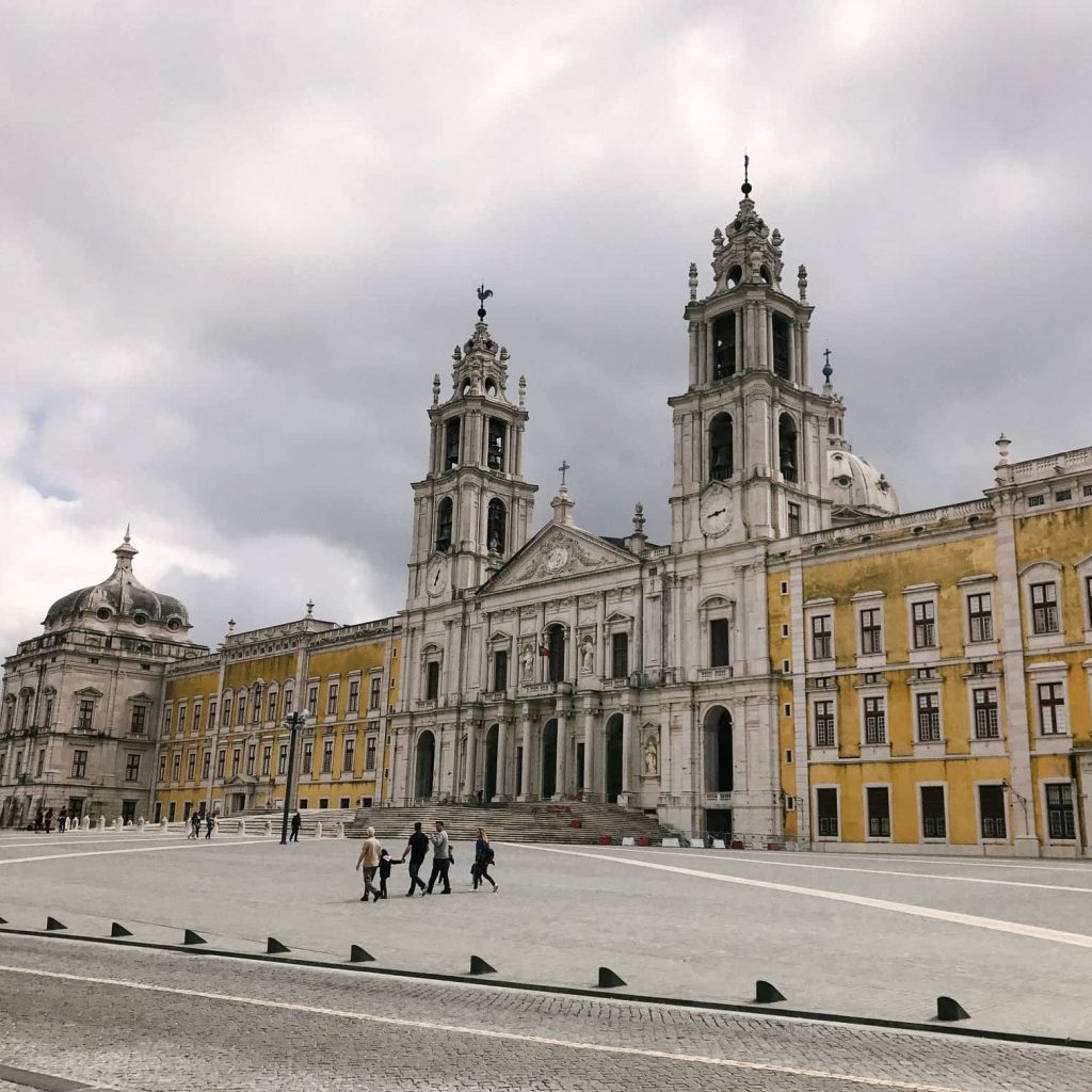 Palacio de Mafra a day trip from Lisbon